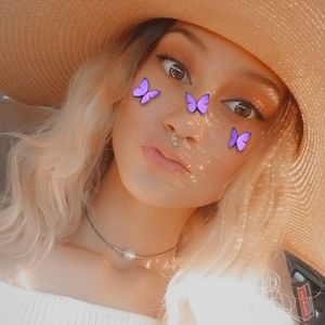 Meet your Posher, Danieloune